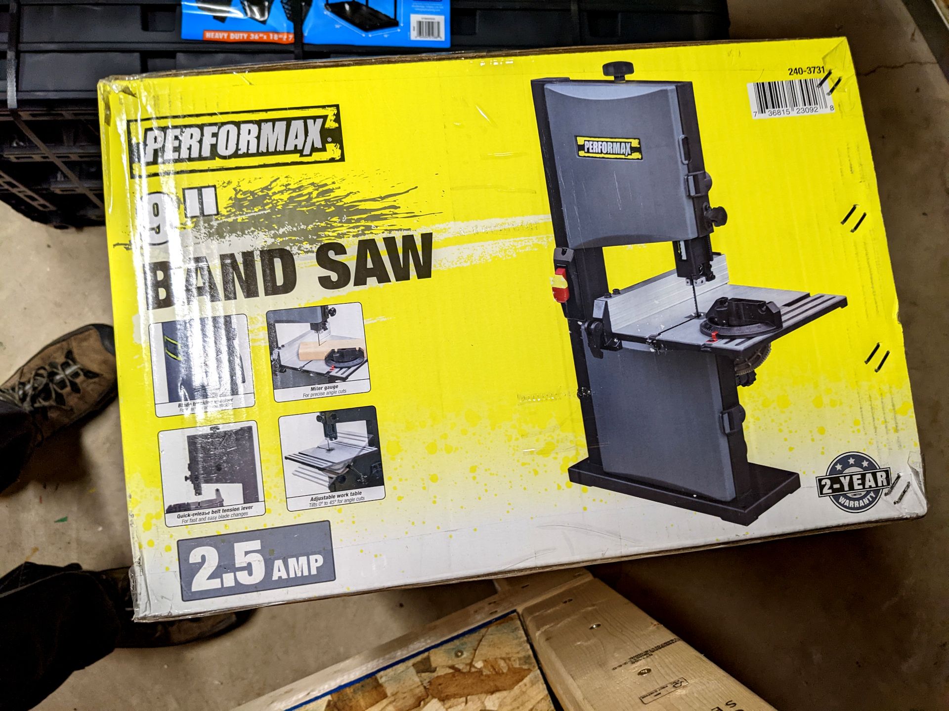 A Performax 9" band saw